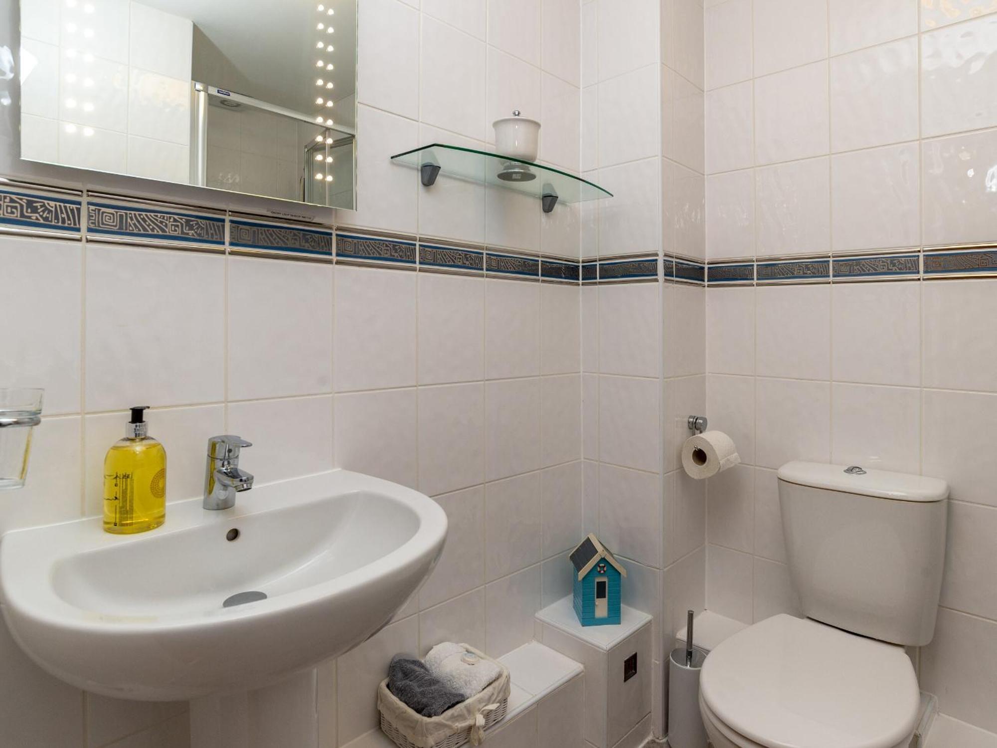 8 Belvedere Court Пейнтон Экстерьер фото